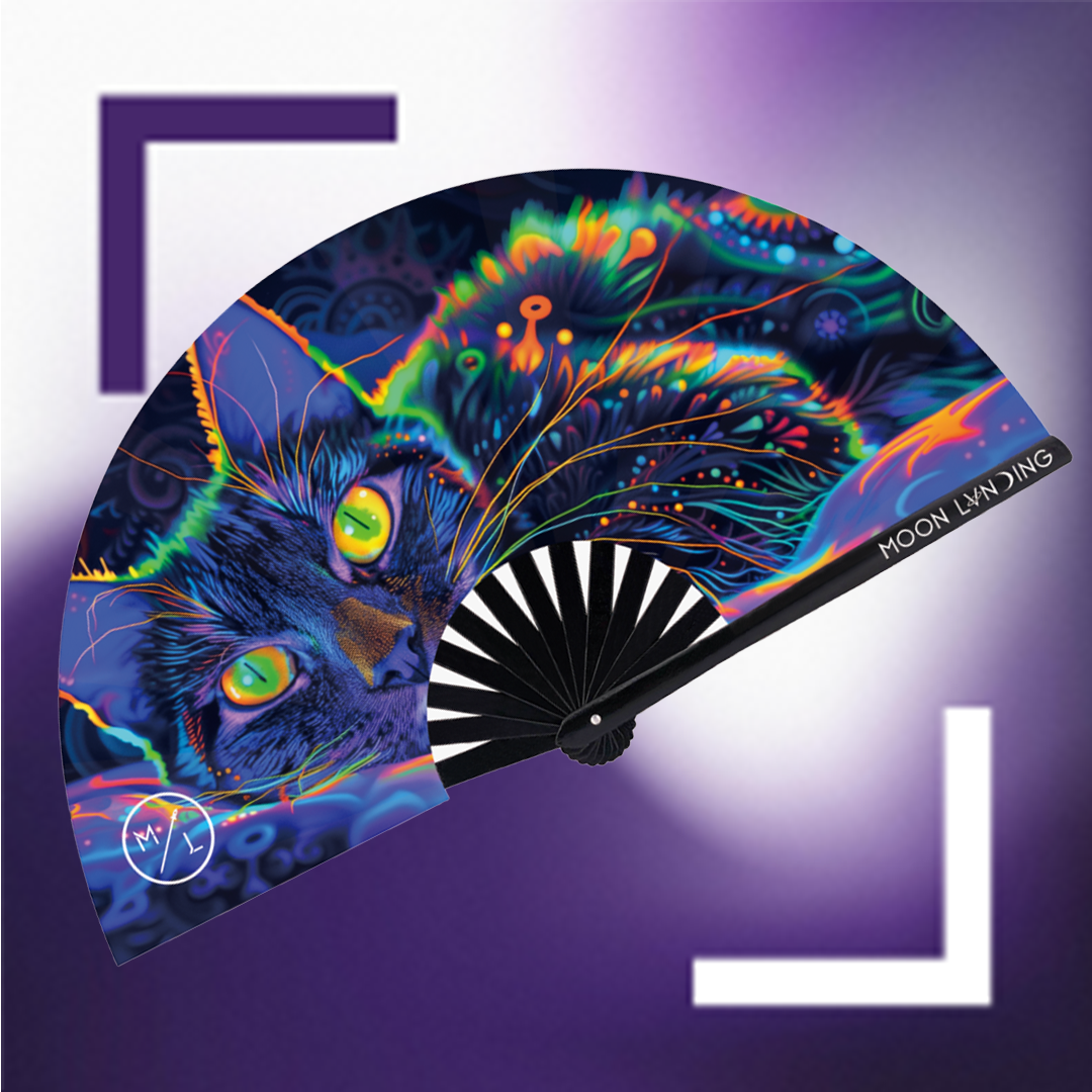 Moon Lvnding Cosmic Cat Fan